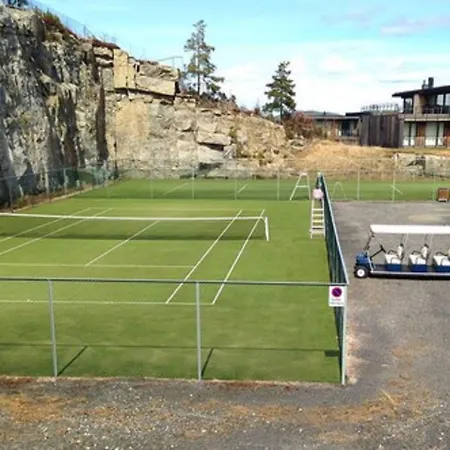 Θέρετρο Kragero Resort 4*